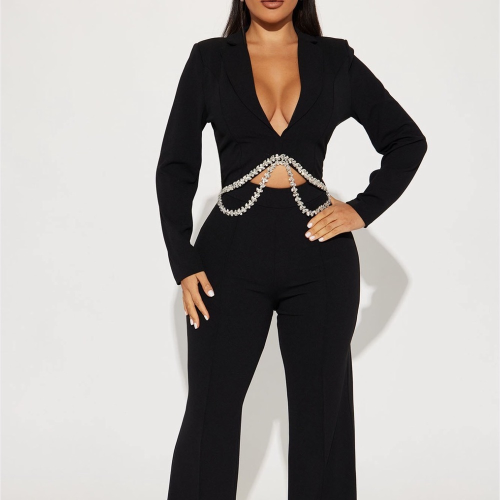 Elegant Black Women's Jumpsuit
